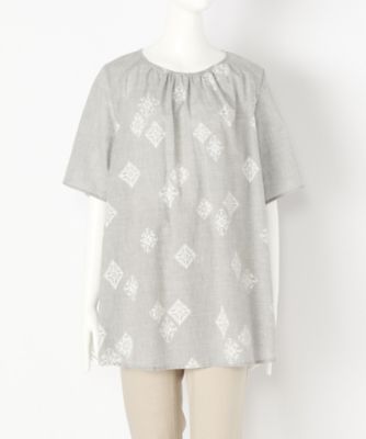 ＜スーパーハッカ フィーユ/super hakka feuille＞ 大きいサイズ ダイヤクロシェレースプリントブラウス(16155473)(クローバープラス) グレー(80) 【三越・伊勢丹/公式】