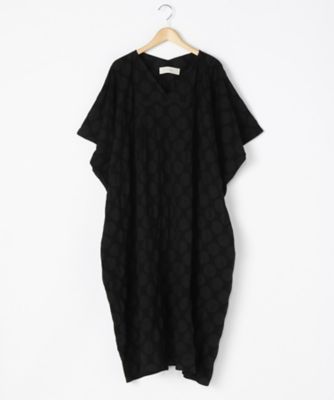 ＜リントゥラウル＞ 大きいサイズ ビッグドットワンピース(LNT-370)(クローバー) ブラック 【三越・伊勢丹/公式】
