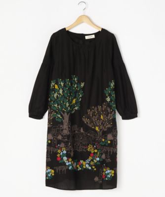 ＜スーパーハッカ フィーユ/super hakka feuille＞ 大きいサイズ 冬のお庭刺しゅうワンピース(16120174)(クローバー) ブラック(90) 【三越・伊勢丹/公式】