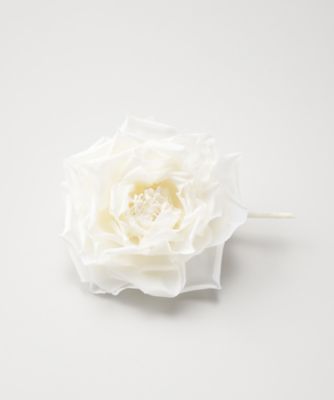 ＜ミカオオカワ/mika ookawa＞ シロバラコサージュ(21C-04) オフシロ 【三越・伊勢丹/公式】