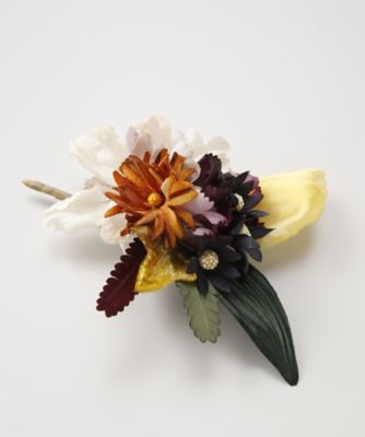 ＜ミカオオカワ/mika ookawa＞ ワイルドフラワーコサージュ(14C-03) ムラサキxキナリ 【三越・伊勢丹/公式】