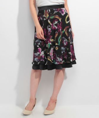 ＜ELISA＞ 【セットアップ対応商品】シフォンフラワープリントスカート クロ 【三越・伊勢丹/公式】