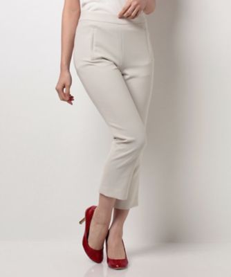 ＜ELISA＞ パウダリーストレッチ ベージュ 【三越・伊勢丹/公式】