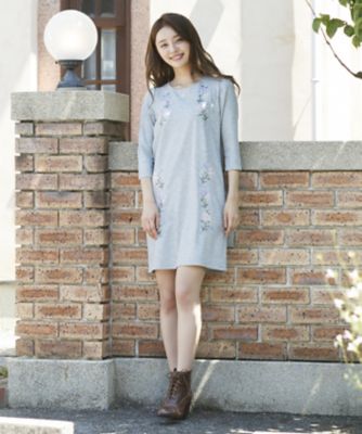 ＜ローズティアラL＞ 大きいサイズ フラワー刺繍使いミラノリブチュニックワンピース グレー 【三越・伊勢丹/公式】