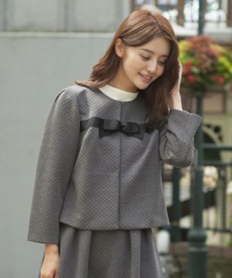 ＜ローズティアラL＞ 大きいサイズ キルティングジャガードニットノーカラージャケット グレー 【三越・伊勢丹/公式】