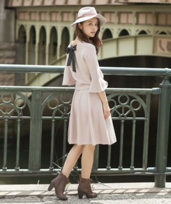 ＜ローズティアラ＞ 【セットアップ対応商品】バックリボンディティールフレア袖ニットトップス ピンク 【三越・伊勢丹/公式】