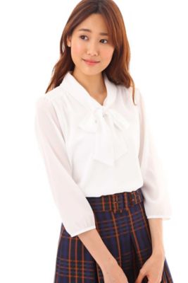 ＜ナチュラル ビューティー/NATURAL BEAUTY＞ シルデュールデシンボウタイブラウス(0187210807) ホワイト 【三越・伊勢丹/公式】