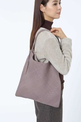 ＜HUMAN WOMAN＞ レザーメッシュバッグ(0777980011) グレー 【三越・伊勢丹/公式】