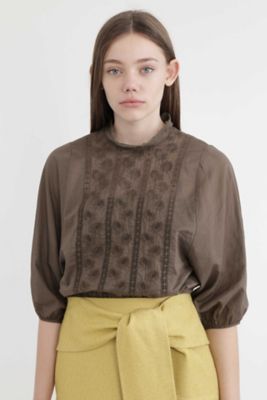 ＜ジル スチュアート/JILL STUART＞ ローズエンブロイダリーブラウス(0927210007) カーキー 【三越・伊勢丹/公式】