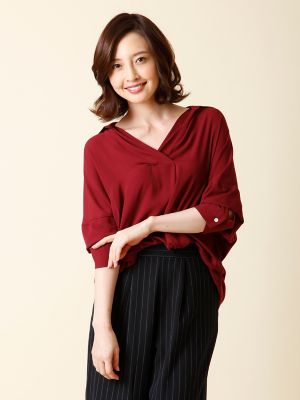 ＜I．T．'S．international(イッツインターナショナル)＞ スキッパーネックドッキングカットソー(1074190017) ボルドー 【三越・伊勢丹/公式】