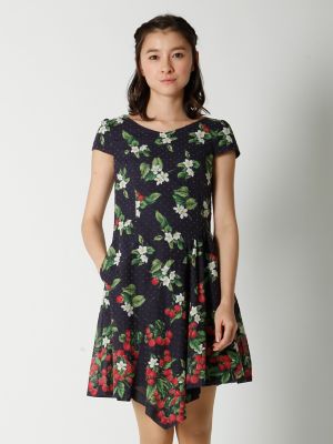 【SALE（三越）】＜マーリエ パー エフデ＞ ラズベリープリントワンピース(5972121035) コン 【三越・伊勢丹/公式】