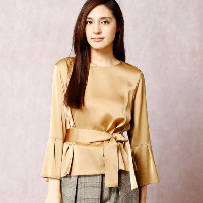 ＜COMME CA DU MODE/コムサデモード＞ フレアスリーブブラウス(0109HC10) 01 【三越・伊勢丹/公式】