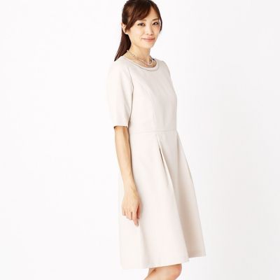＜COMME CA ISM (レディース）＞ ワンピース(1207OZ12) 15ベージュ 【三越・伊勢丹/公式】