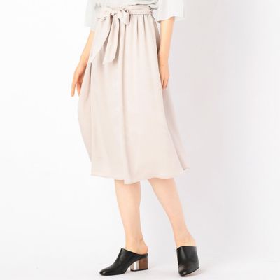 ＜COMME CA DU MODE/コムサデモード＞ ヌバック調サテンデザインスカート(1538FC01) ライトグレー 【三越・伊勢丹/公式】