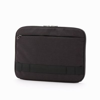 ＜COMME CA ISM (メンズ）＞ 様々なシーンで活躍するクラッチバッグ(4785XZ04) 08・チャコール 【三越・伊勢丹/公式】