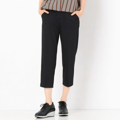 ＜ギャバジンK.T/Gabardine K.T＞ レクチュールスムースクロップド丈パンツ(7215PC10) ブラック 【三越・伊勢丹/公式】