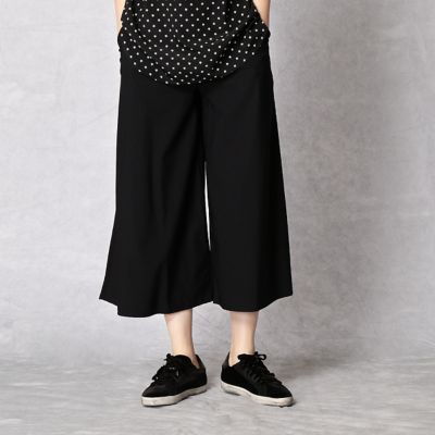 ＜β/ベータ＞ ガウチョパンツ(7777PC05) ブラック 【三越・伊勢丹/公式】