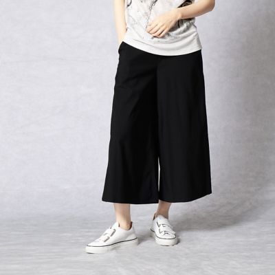 ＜β/ベータ＞ メリルハイテンションガウチョパンツ(7777PZ05) ブラック 【三越・伊勢丹/公式】