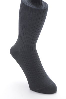 ＜ディバーゼ/DIBASE＞ ビジネス靴下/ショット(レギュラー丈・01IS107) 29・チャコールxブルー 【三越・伊勢丹/公式】