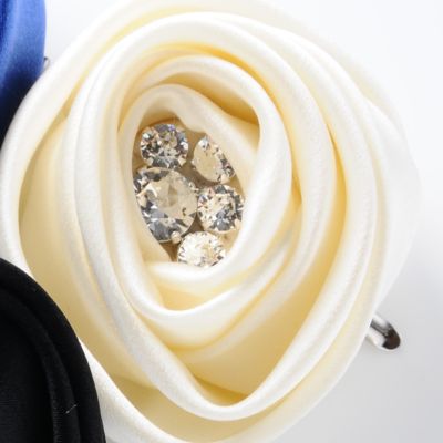 ＜laneii/ラネイ＞ ローズブローチ(0129-086) シャンパンゴールド(34) 【三越・伊勢丹/公式】