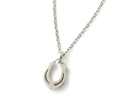 ＜マーズ＞ ホースシュー ネックレス(M3826N) 【三越・伊勢丹/公式】