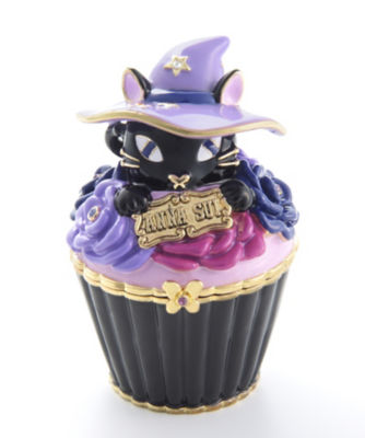 ユニークでかわいい新作が登場！ANNA SUI（アナ スイ）の猫モチーフ