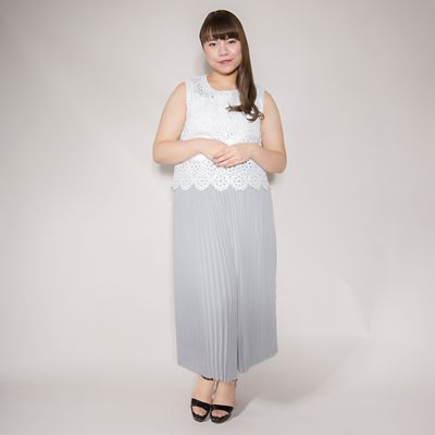 【SALE（伊勢丹）】＜VARAL DE MODA+＞ 大きいサイズ レース&プリーツオールインワン(V71-2025)(クローバープラス) グレー(92) 【三越・伊勢丹/公式】