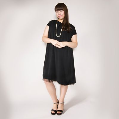 【SALE（伊勢丹）】＜VARAL DE MODA+＞ 大きいサイズ チュールフリルバックワンピース(V71-2026)(クローバー) ブラック(90) 【三越・伊勢丹/公式】