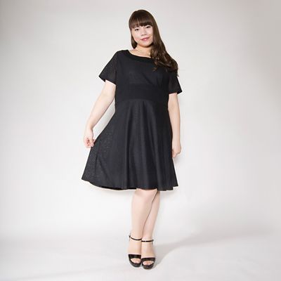 【SALE（伊勢丹）】＜VARAL DE MODA+＞ 大きいサイズ ブロックレースワンピース(V71-2030)(クローバー) ブラック(90) 【三越・伊勢丹/公式】