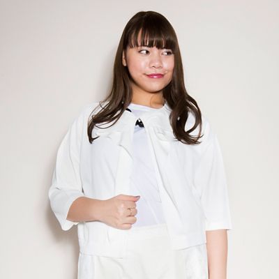 【SALE（伊勢丹）】＜VARAL DE MODA+＞ 大きいサイズ リボンカラーショートカーディガン(V71-2031)(クローバープラス) ホワイト(10) 【三越・伊勢丹/公式】
