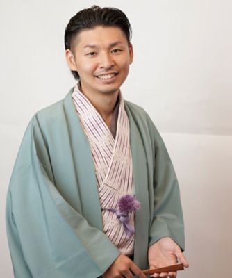 三越・伊勢丹/公式 【日本橋街大學】「67」プレミアムフライデーは落語で寄り道!