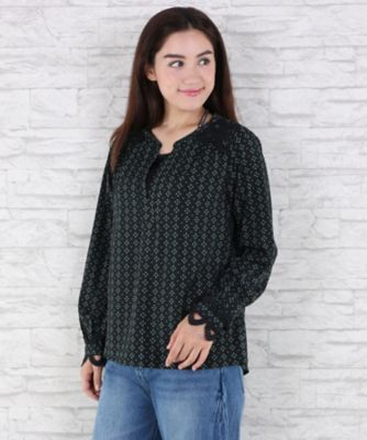 ＜サブストリート マイスタンダード/SAB STREET MY STANDARD＞ 大きいサイズ <NINA KAUFMANN(ニナコフマン)>ブラウス(33-01-5689)(クローバー) ブラック(03) 【三越・伊勢丹/公式】