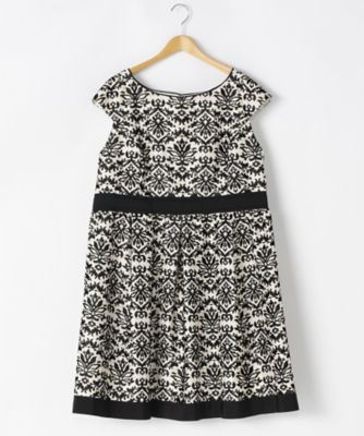 ＜ef-de L＞ 大きいサイズ フロッキーシャンタン ドレス(55-73121410)(クローバープラス) ベージュ(42) 【三越・伊勢丹/公式】