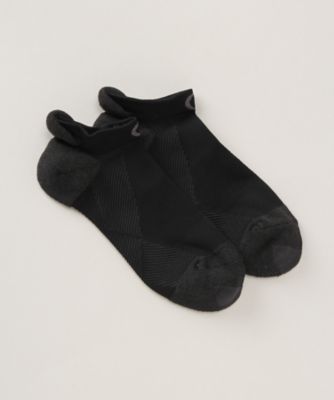 ＜C3fit/シースリーフィット＞ アーチサポートショートソックス/男女兼用(3F93356) ブラック 【三越・伊勢丹/公式】