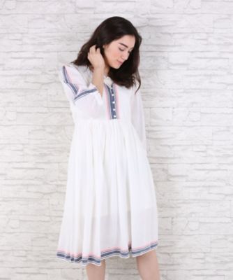 【SALE（伊勢丹）】＜サブストリート マイスタンダード/SAB STREET MY STANDARD＞ 大きいサイズ <DEE MAN>刺繍フレアコットンワンピース(33-30-7768)(クローバー) オフホワイト(01) 【三越・伊勢丹/公式】