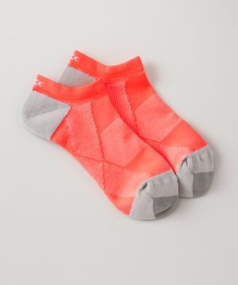 ＜C3fit/シースリーフィット＞ アーチサポートアンクルソックス/男女兼用(3F65100) コーラルピンク 【三越・伊勢丹/公式】