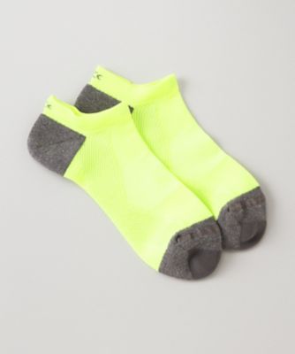 ＜C3fit/シースリーフィット＞ アーチサポートアンクルソックス/男女兼用(3F65100) フラッシュイエロー 【三越・伊勢丹/公式】