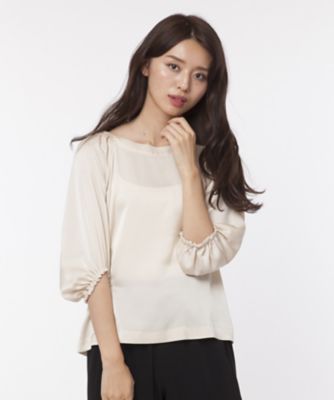 【SALE（三越）】＜ローズティアラ＞ ボリュームスリーブサテンオフショルダーブラウス ベージュ 【三越・伊勢丹/公式】