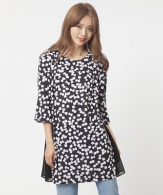 ＜ローズティアラL＞ 大きいサイズ 変形水玉リボンプリントチュニックワンピース クロ 【三越・伊勢丹/公式】