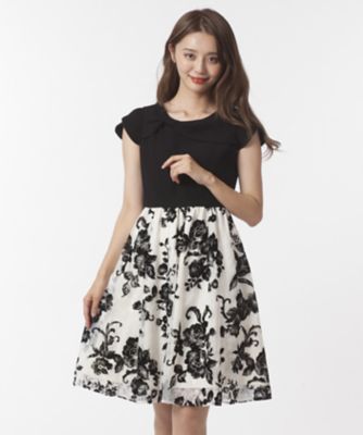 ＜ローズティアラL＞ 大きいサイズ レースフロッキードッキングワンピース クロ 【三越・伊勢丹/公式】