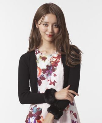 ＜ローズティアラL＞ 大きいサイズ ファースリーブニットリブボレロカーディガン クロ 【三越・伊勢丹/公式】