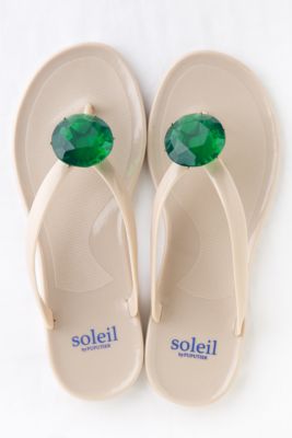 ＜ソレイユ バイププティエ＞5月エメラルド・フラットサンダル ベージュ