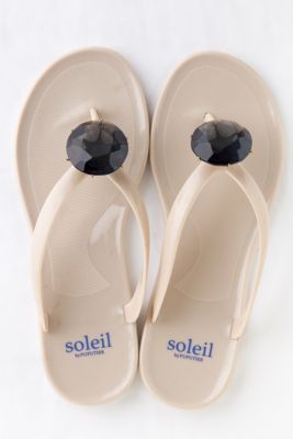 ＜ソレイユ バイププティエ＞11月ブルートパーズ・フラットサンダル ベージュ