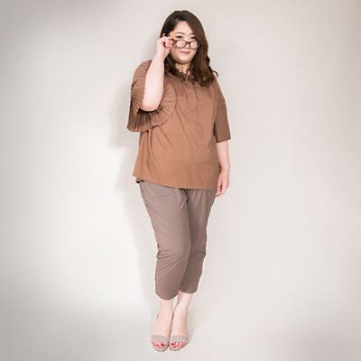 ＜VARAL DE MODA+＞ 大きいサイズ プリーツスリーブプルオーバー(V72-1002)(クローバー) キャメル(29) 【三越・伊勢丹/公式】