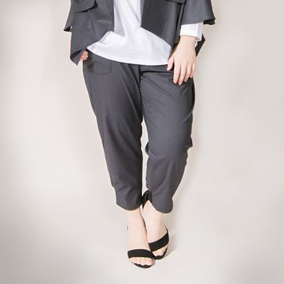 ＜VARAL DE MODA+＞ 大きいサイズ ストレッチギャバジンカーゴパンツ(V72-1006)(クローバー) チャコール(95) 【三越・伊勢丹/公式】