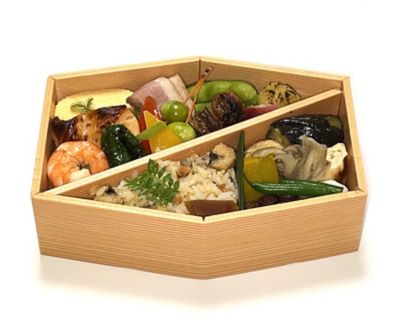 <敬老の日・弁当> 【９月１９日（土）～２１日（月・祝）正午～午後７時３０分　京都／地下１階　店頭お受取りカウンター】＜祇園　中村楼＞敬老の日弁当