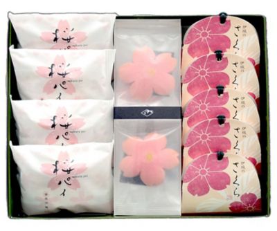 <笹屋伊織> ＜京菓匠　笹屋伊織＞春菓撰　ＳＨ３７Ｗ