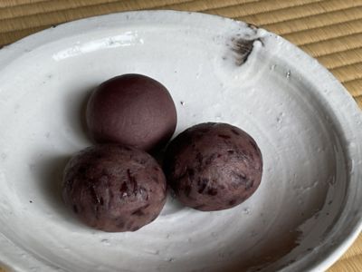 <末富> 【３月１７日（火）～３月２０日（金・祝）　京都／地下１階　店頭お受取りカウンター】＜末富＞牡丹餅３個入（粒あん１個、こしあん２個）