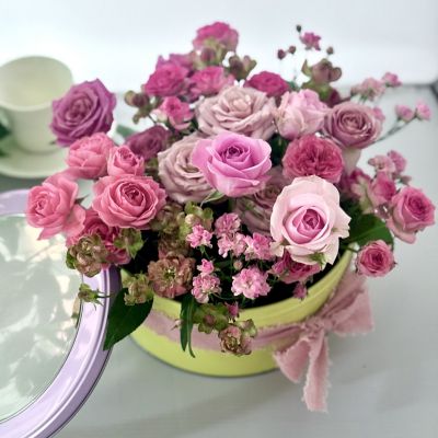 <${item.brandName}> ５月４日（日）午前１０時３０分～午後０時３０分【体験レッスン】～初めてでも素敵に仕上がる～５月の薔薇のアレンジメント