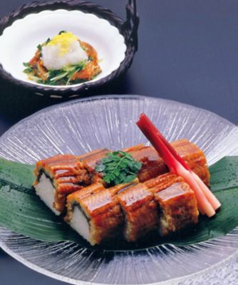 <${item.brandName}> 〈山ばな　平八茶屋〉鰻の有馬煮【Ｘ２８５０３３】